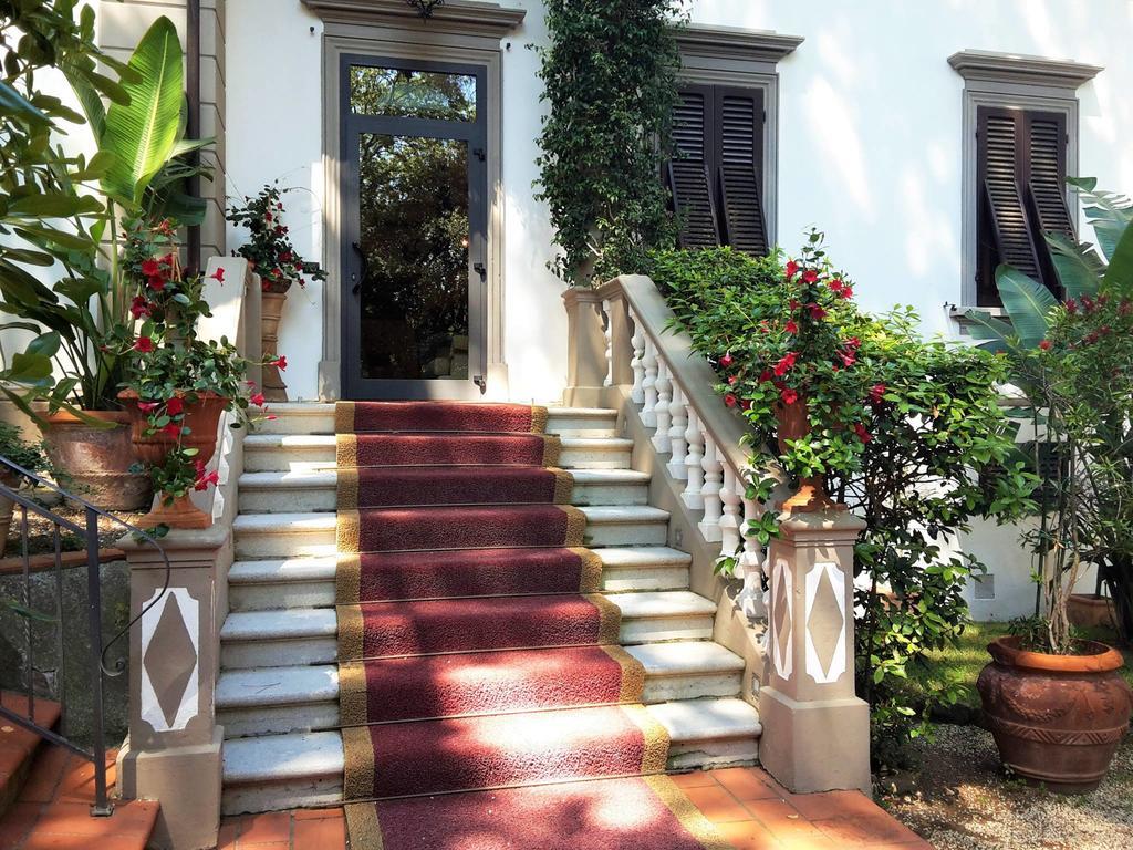 Hotel Tirreno Castiglioncello Exterior photo