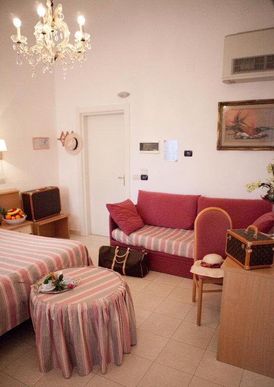 Hotel Tirreno Castiglioncello Room photo